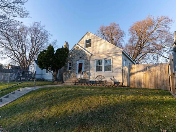 1315 Idaho Ave W, Saint Paul, MN 55108