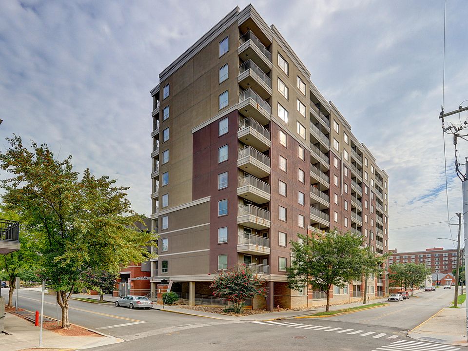 1st image of 1735 Lake Ave APT 302
