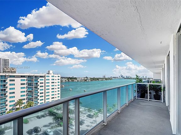 5th image of 7501 E Treasure Dr APT 10K