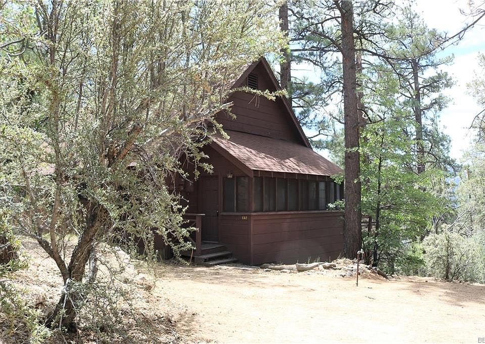 1st image of 152 Lakeview Trl