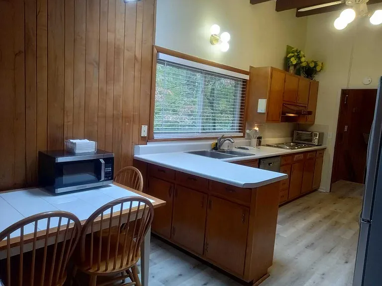 1224 Poplar Grove Dr — Photo 6