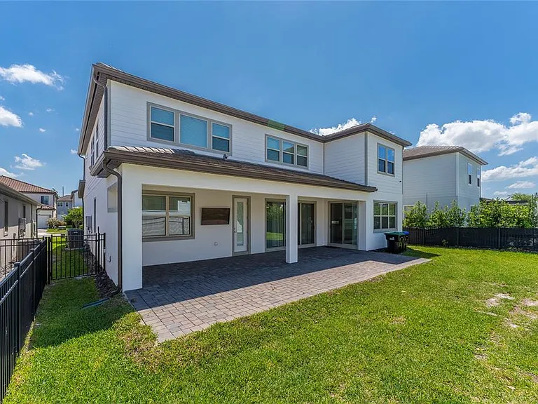 9242 Hanging Vine Ct — Photo 53