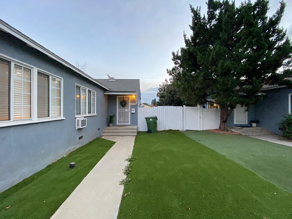 1st image of 14724 Burbank Blvd