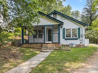 101 Smathers St, Canton, NC 28716