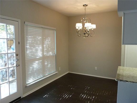 5th image of 7107 Holly Hill Dr #7