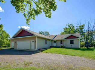 92 W Saint Louis River Rd, Esko, MN 55733