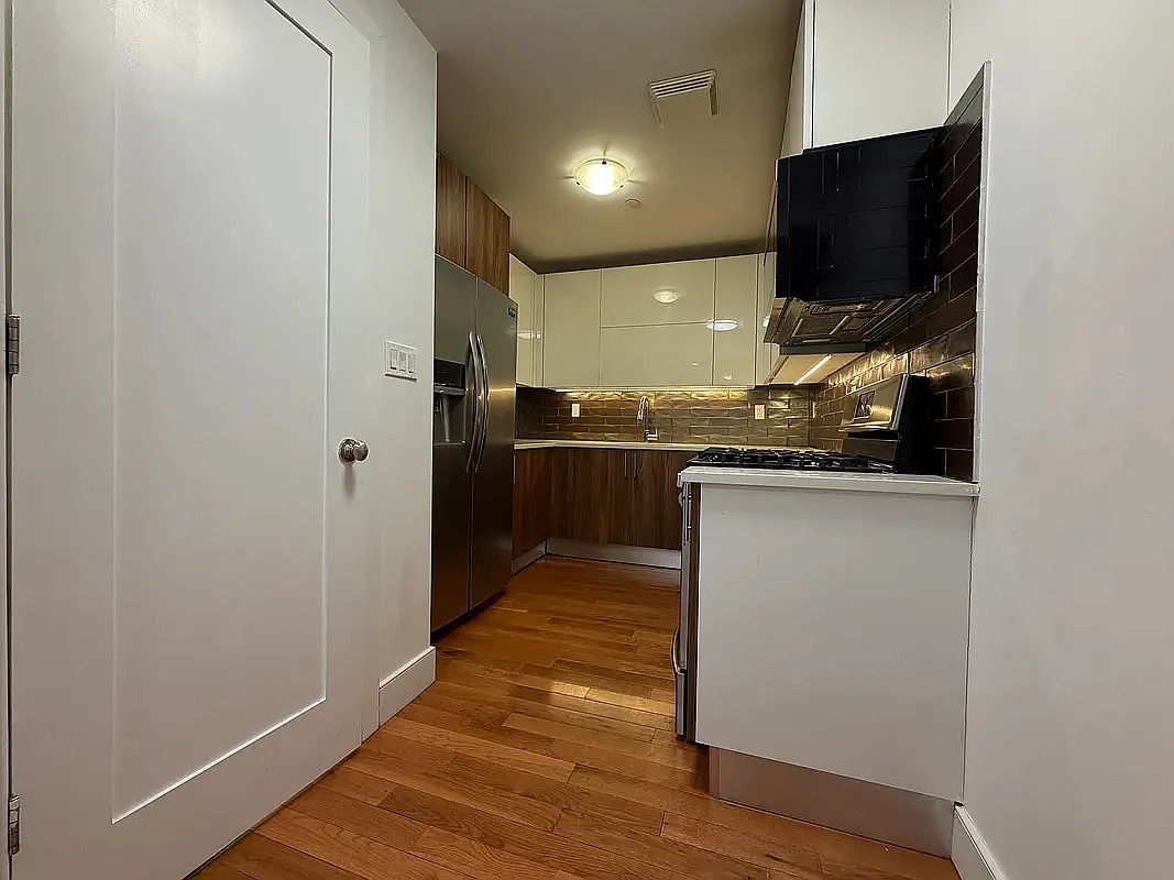 1288 East 19th Street — Photo 4