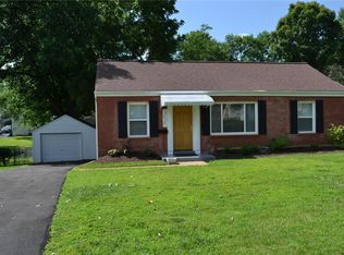 10612 Saint Xavier Ln, Saint Ann, MO
