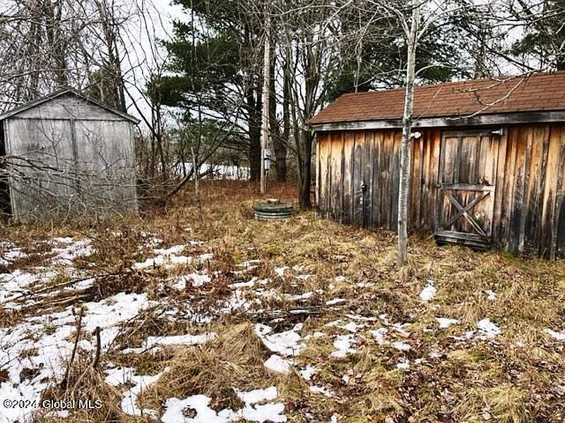 3rd image of 885 Brand Road