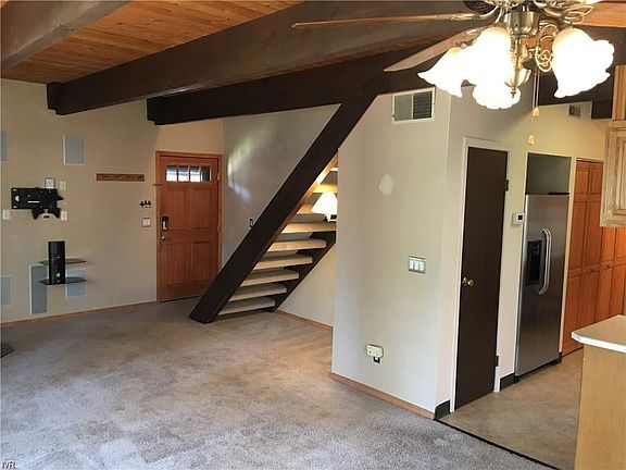 3rd image of 916 Harold Dr #43