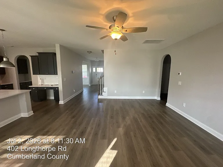 402 Longthorpe Rd — Photo 10