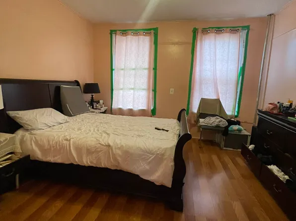 41-25 52nd Street image 40 of 54