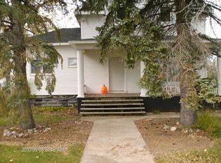 209 2nd St E, Anamoose, ND 58710