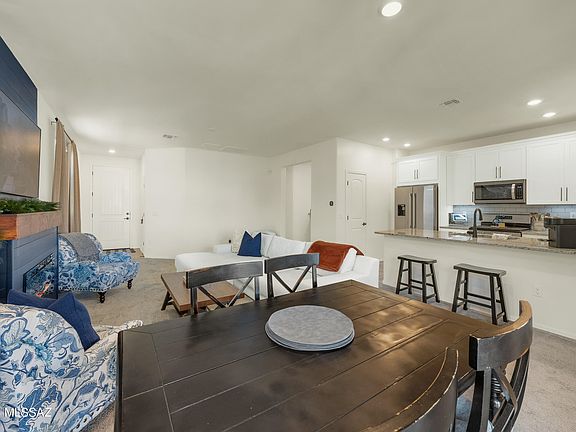 5th image of 8026 S Golden Bell Dr