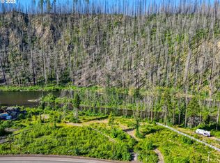49280 McKenzie Hwy, Vida, OR 97488