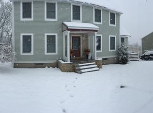 38 Hampshire Rd, Peabody, MA 01960