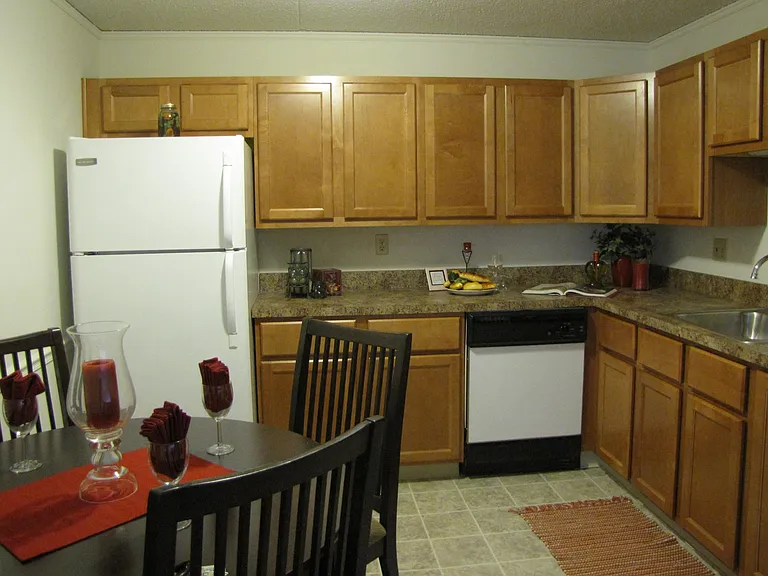 2912 Treeside St NW #E — Photo 13