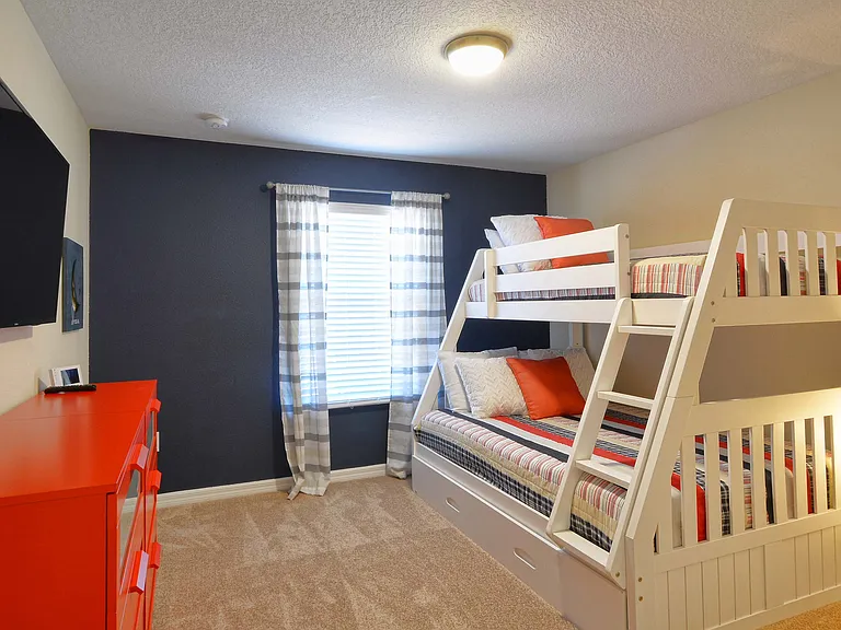 2929 Banana Palm Dr — Photo 9