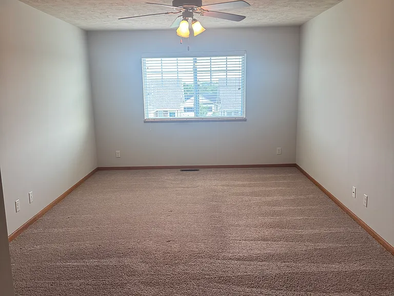 5721 Brendon Ln — Photo 7