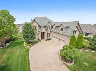 3 Melshane Ct, Lemont, IL 60439