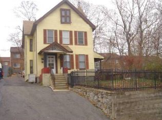 4 Grove St, Norwalk, CT 06854