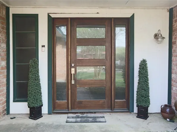 8618 Old Meadow Ln, Houston, TX 77064