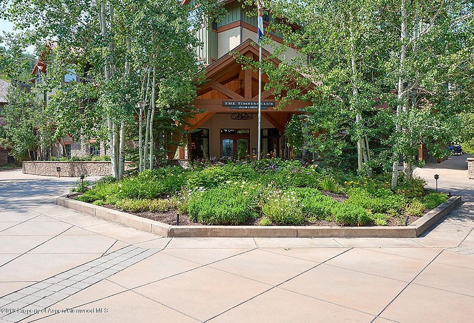 Timbers Club Exterior