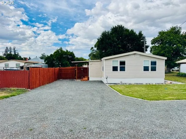 375 Baltimore St, Elgin, OR 97827