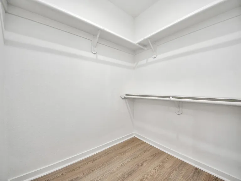 9732 Tuffly St #B — Photo 30