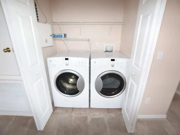 13098 Lexington Summit St — Photo 44
