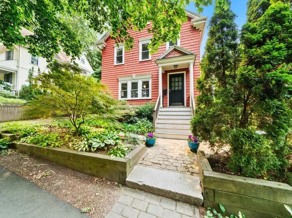 25 Maple Ave, Newton, MA 02458