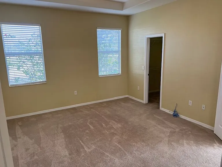 1046 Napolean Way — Photo 19