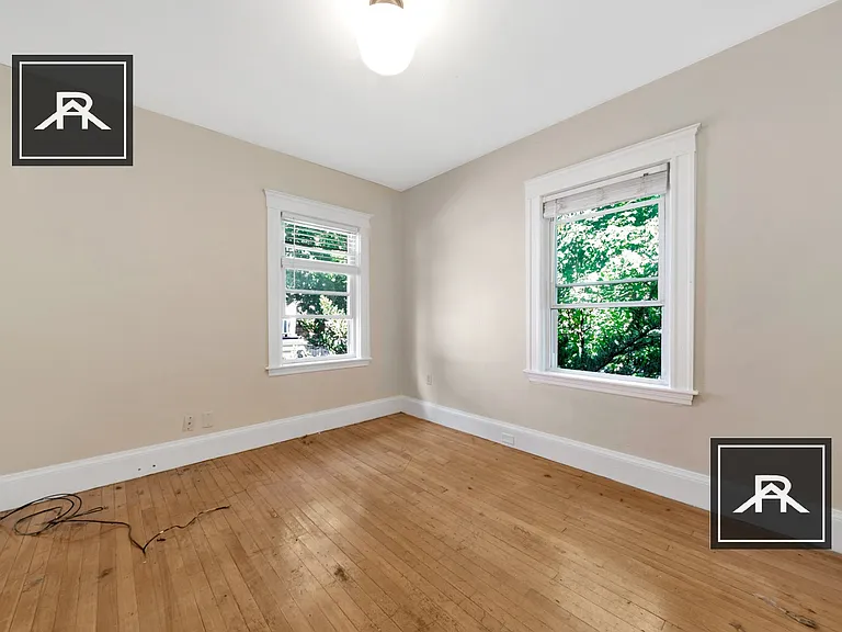 33 Champney St #2 — Photo 10