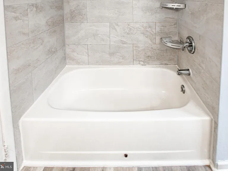 103 Claridge Ct #3 — Photo 14