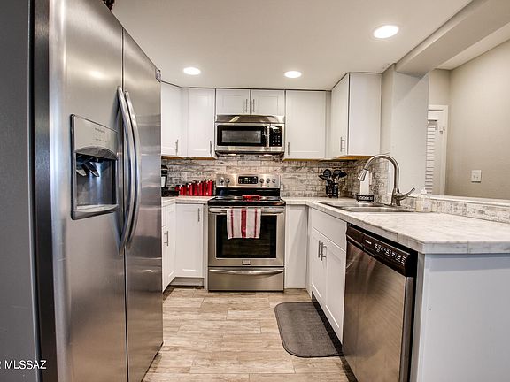 2nd image of 2467 W Placita Carlota