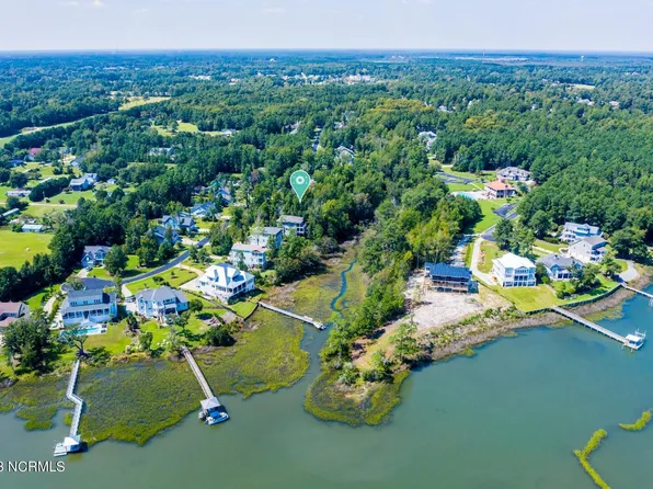 311 Aster Place, Hampstead, NC 28443