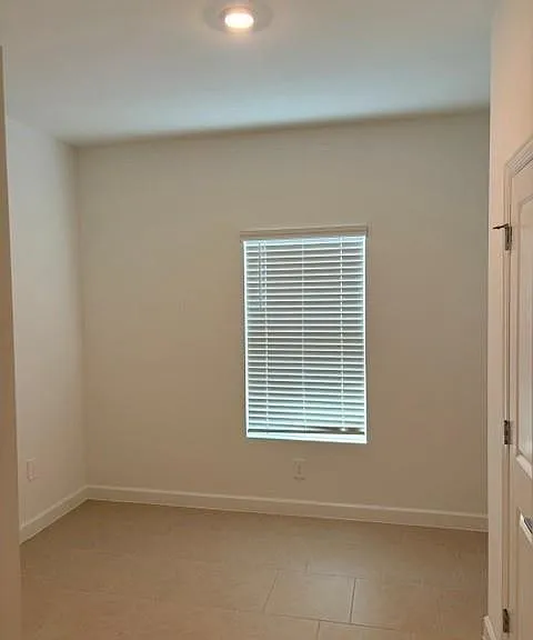 4758 Espiritu Way Ave — Photo 7