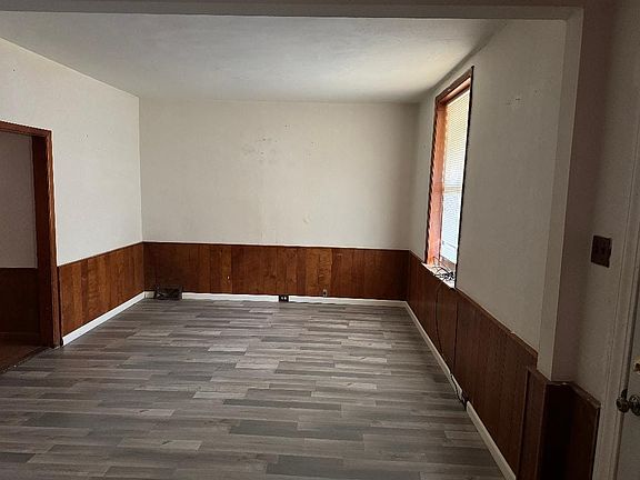 5th image of 7415 Minnesota Ave