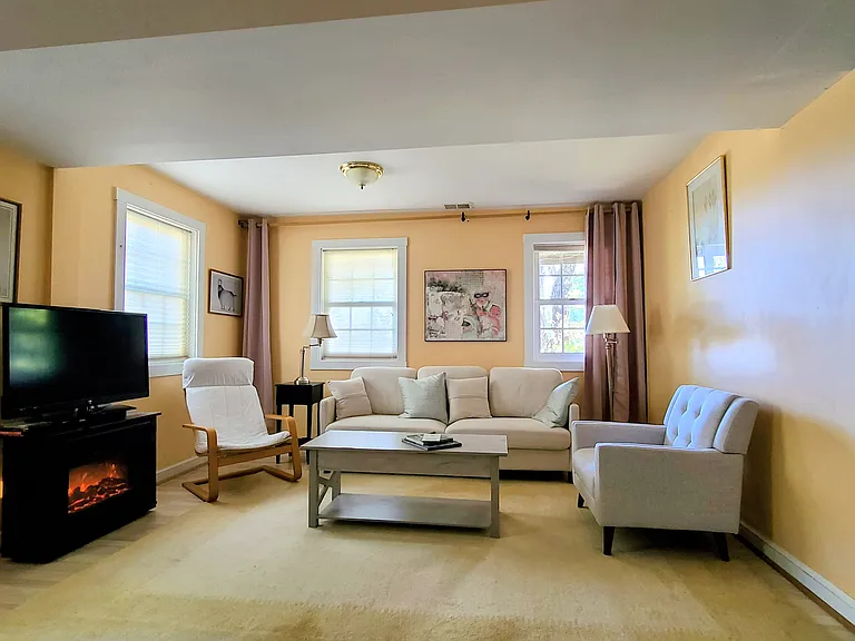 17738 Raven Rocks Rd — Photo 6