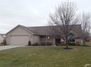 1516 Parlor City Dr, Bluffton, IN 46714