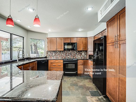 2nd image of 1217 E Gary Cir