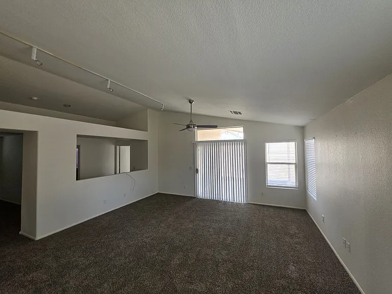 2486 E Winchester Pl — Photo 9