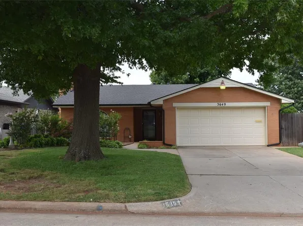 3649 Sunvalley Dr, Midwest City, OK 73110