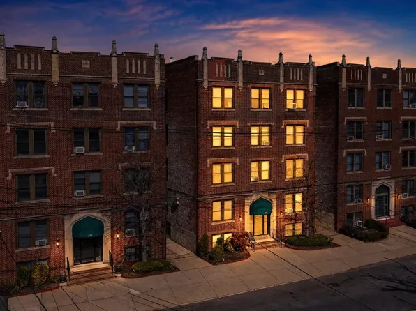 803 Avenue A APT 3A, Bayonne, NJ 07002