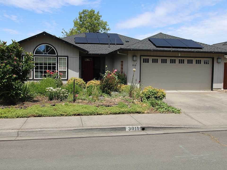1st image of 3011 Edgewood Dr