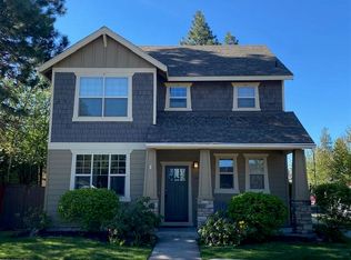 19707 Hollygrape St, Bend, OR 97702