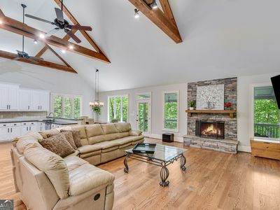 242 Toto Creek Dr E, Dawsonville, GA, 30534