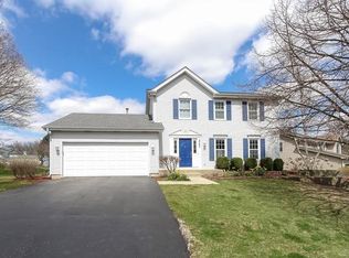 2784 Randall Ridge Dr, Elgin, IL 60124