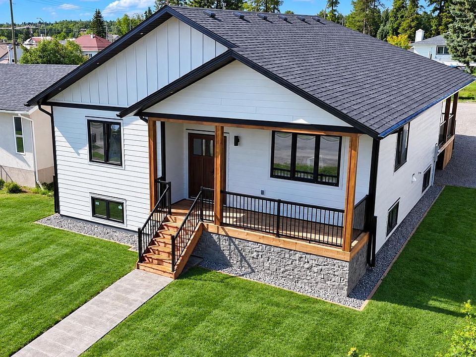 1st image of 4920 10th Ave