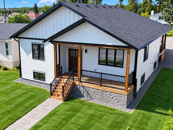 4920 10th Ave, Edson, AB T7E 1E6
